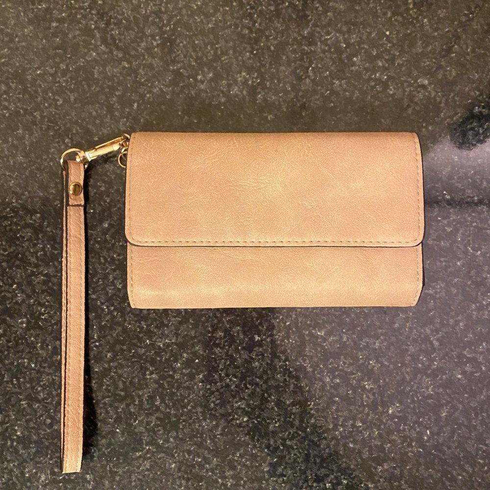 NWOT Call it Spring Beige Wallet